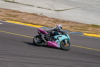 anglesey-no-limits-trackday;anglesey-photographs;anglesey-trackday-photographs;enduro-digital-images;event-digital-images;eventdigitalimages;no-limits-trackdays;peter-wileman-photography;racing-digital-images;trac-mon;trackday-digital-images;trackday-photos;ty-croes